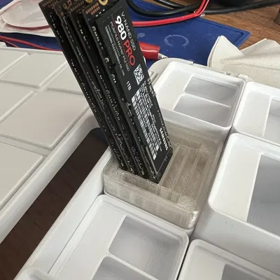 Giá đỡ SSD Gridfinity m.2 x9 1x1x2 cho tổ chức hiệu quả