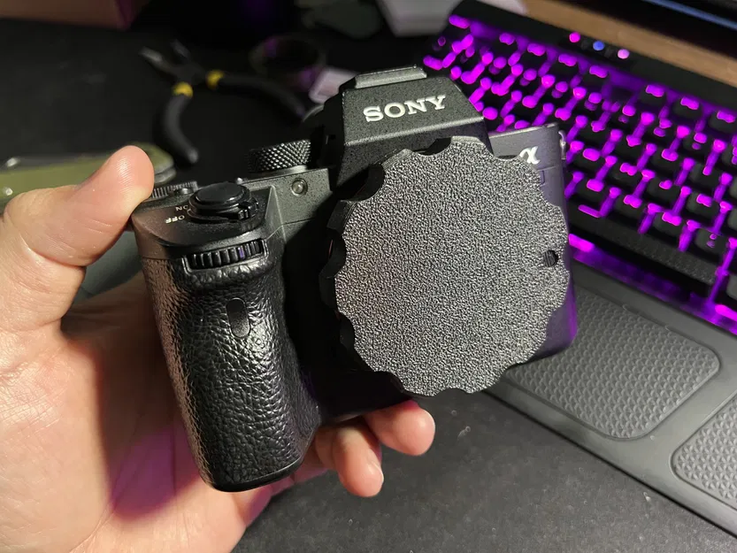 Nắp thân máy Sony Alpha chắc chắn cho máy ảnh không gương lật - Image 1