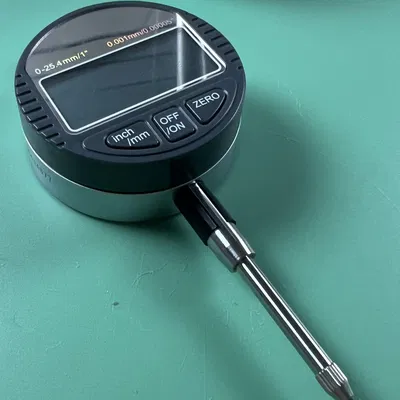 Bộ điều chỉnh khoảng cách cho đồng hồ đo độ chính xác