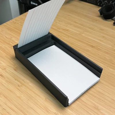 Giá đỡ danh sách việc cần làm bằng vật liệu thực tế