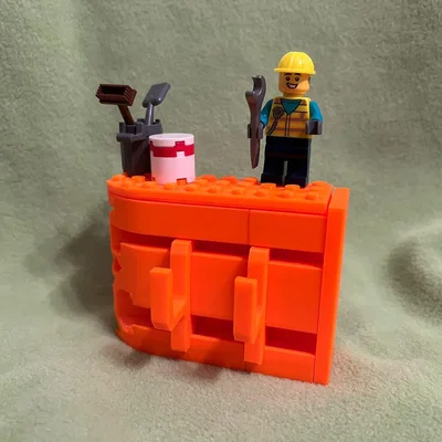 Giá đỡ công cụ đa năng với họa tiết LEGO