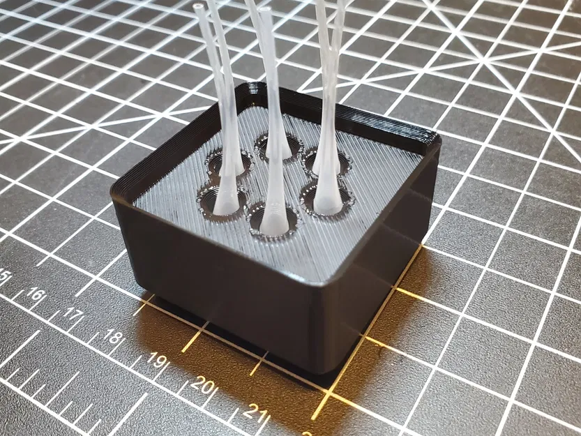 Bộ sưu tập giá đỡ keo BSI Gridfinity cho tổ chức hiệu quả - Image 6