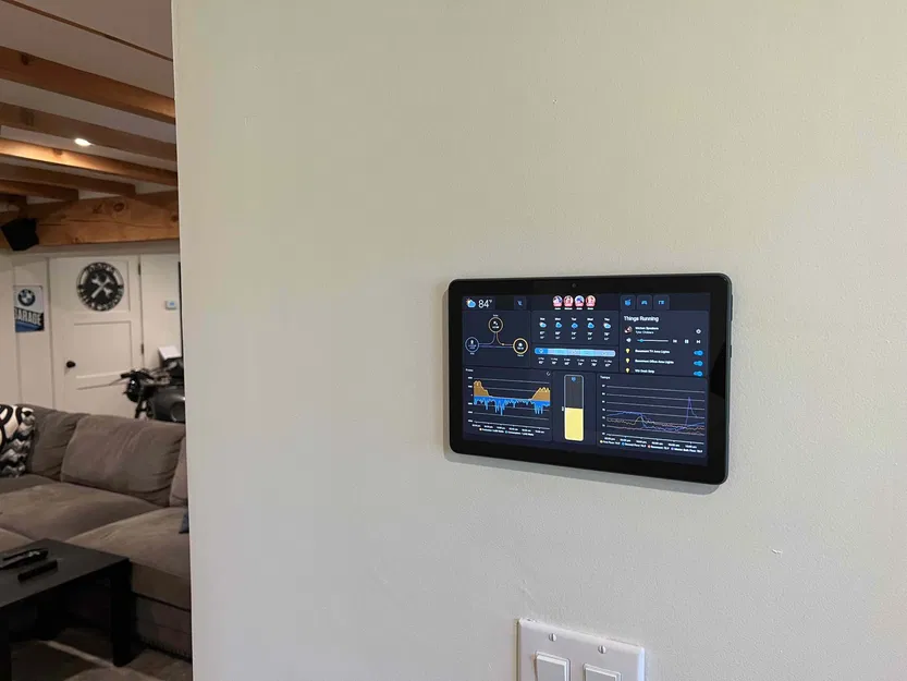 Giá đỡ tường cho máy tính bảng với sạc Magsafe - Image 1