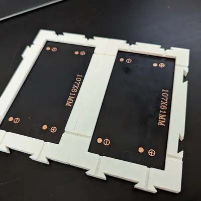 Khung pin mặt trời 107mm x 61mm cho dự án DIY