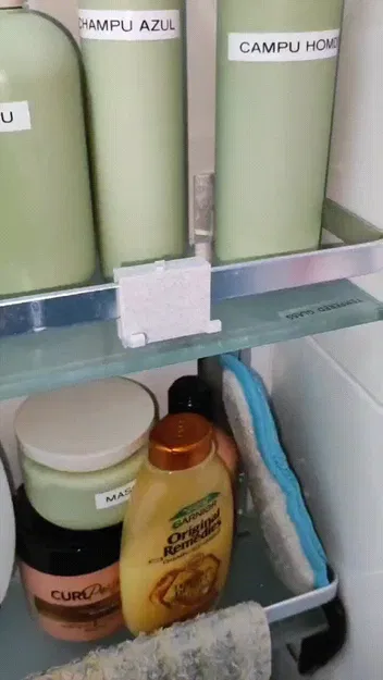 Giá đỡ dao cạo Gillette trong phòng tắm - Image 2