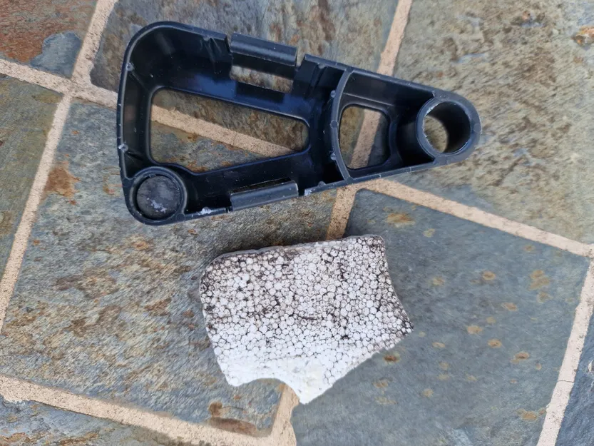 Thay thế phao mức nước cho máy lọc không khí Venta AH902 - Image 4