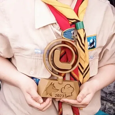 Cúp LoboChef cho cuộc thi nấu ăn của Cub Scouts