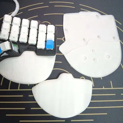 Bảng đỡ tay và tấm nghiêng cho TBK Mini