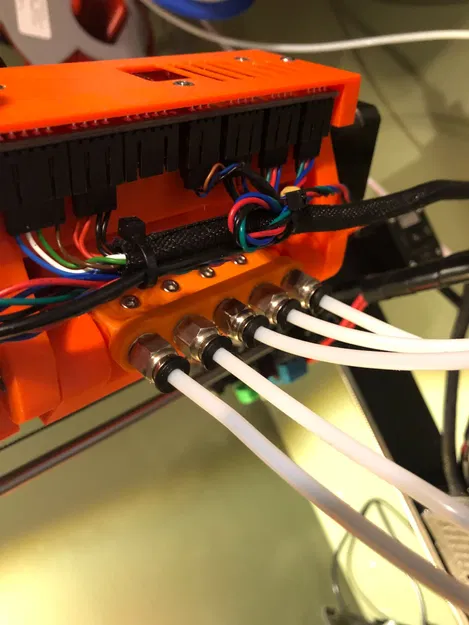 Bộ chuyển đổi M10 cho giá đỡ PTFE Prusa MMU2 - Image 2