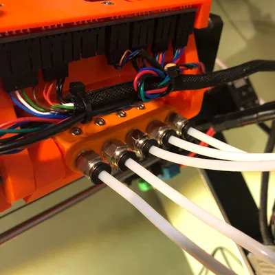 Bộ chuyển đổi M10 cho giá đỡ PTFE Prusa MMU2