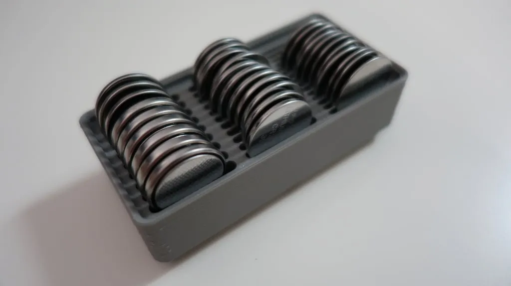 Giá đỡ pin đồng xu Gridfinity cho các loại 2016, 2025, 2032 - Image 1