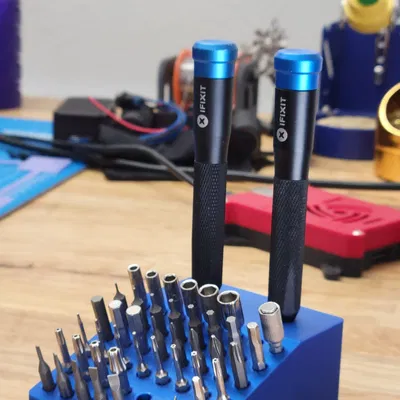 Giá đỡ bit iFixit cho bit 4 mm