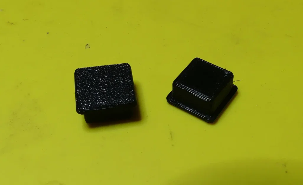 Nắp đậy cho ống vuông 20 x 20 x 1,5 mm - Image 1