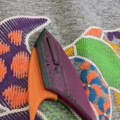 Huy hiệu Intel Star Trek Discovery tách rời từng phần