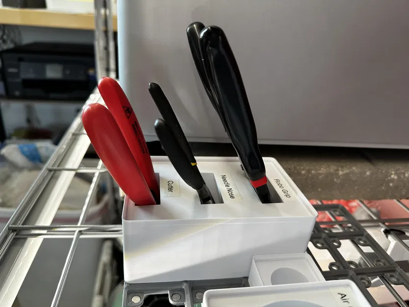 Giá đỡ kìm Gridfinity cho 3 chiếc kìm dễ dàng truy cập - Image 2