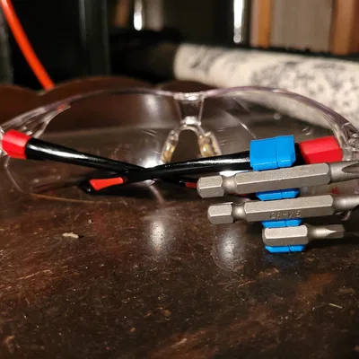 Giá đỡ bit gắn kính bảo hộ an toàn