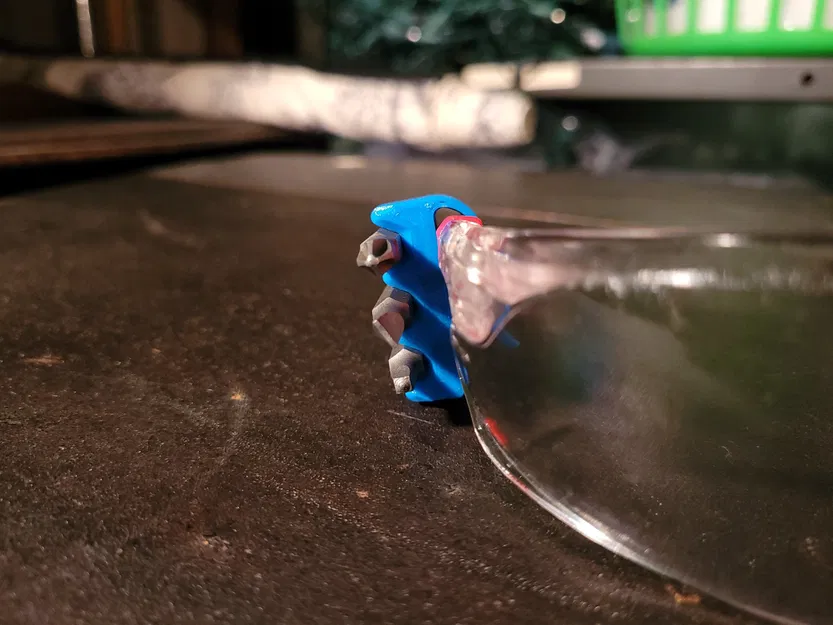 Giá đỡ bit gắn kính bảo hộ an toàn - Image 4