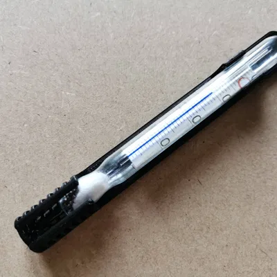 Giá đỡ cho nhiệt kế thủy sinh cổ điển