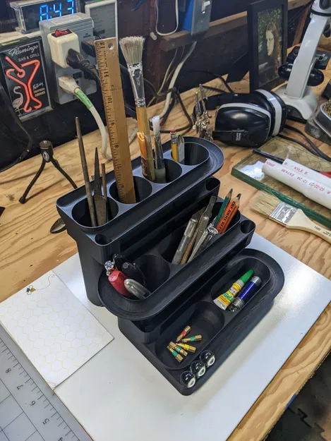 Giá đỡ bàn làm việc Neotoy với thiết kế độc đáo - Image 1