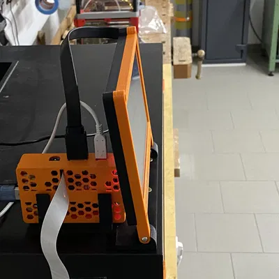 Màn hình cảm ứng 7" cho IKEA Lack với Raspberry Pi