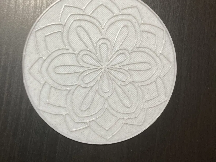 Đế ly mandala với thiết kế tinh xảo và độc đáo - Image 2