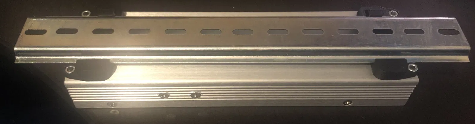 Giá đỡ kẹp PSU UHP cho thanh DIN - Image 2