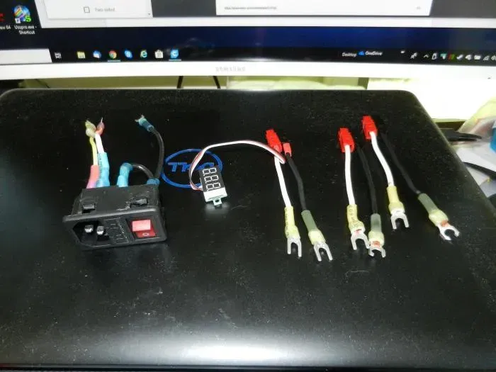 Nắp che nguồn điện 12v 30a với kết nối an toàn - Image 3