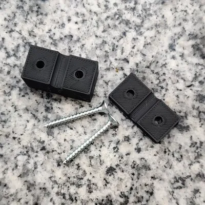 Giá đỡ cho cây hỗ trợ dây 5mm với ốc vít 3,5cm x 3mm