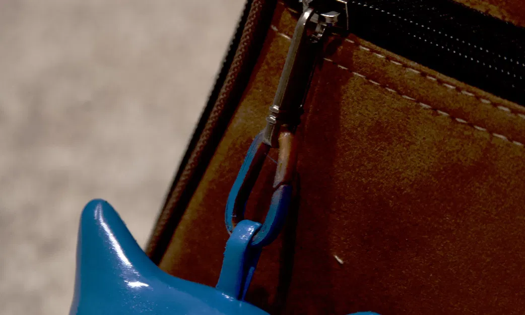 Đầu quái vật trên ba lô của Ellie trong The Last of Us - Image 3