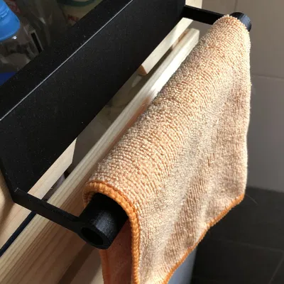 Giá phơi đồ nhỏ cho khăn từ IKEA KNAGGLIG