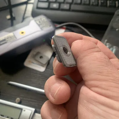 Giá đỡ điện thoại cho máy in 3D Revopoint INSPIRE