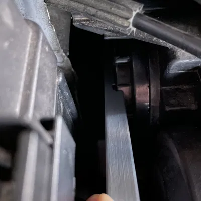 Công cụ mở nắp đèn pha cho Golf 7