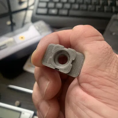 Giá đỡ điện thoại cho máy in 3D Revopoint INSPIRE