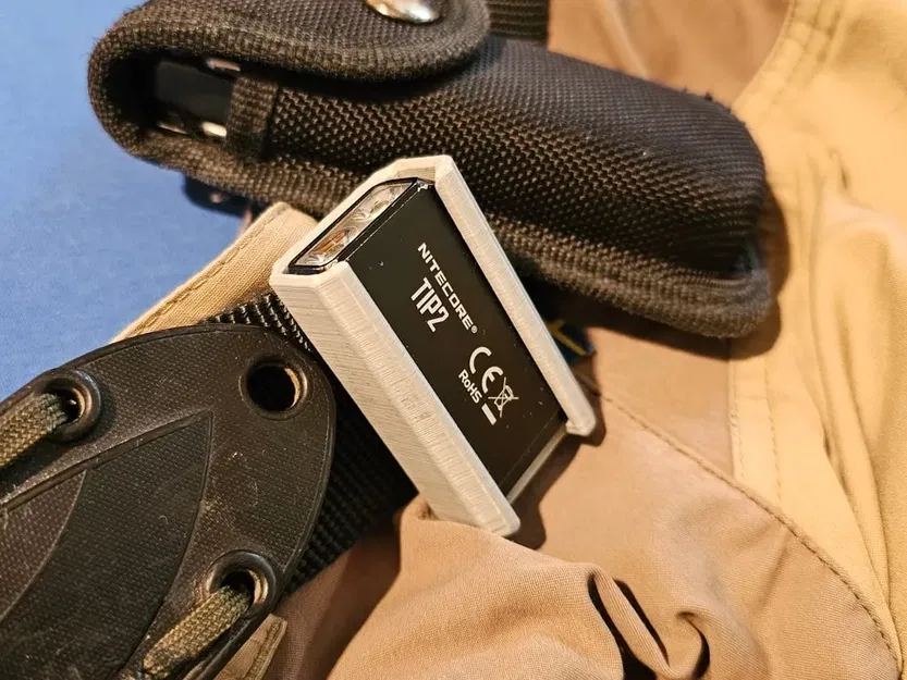 Giá đỡ dây đeo cho Nitecore TIP 2 in PLA - Image 1