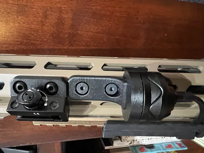 Công tắc áp lực OLight cho đèn pin và giá đỡ an toàn - Image 4