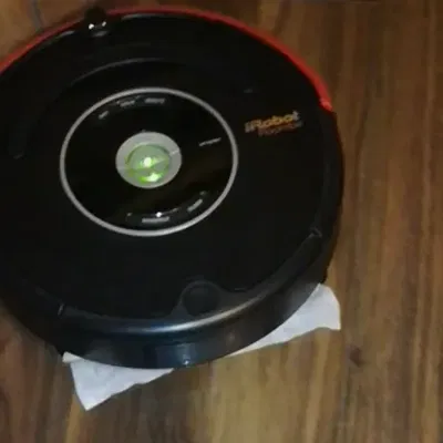Lưỡi gạt tự chế cho iRobot Roomba 581