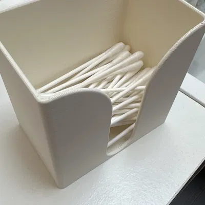 Giá đỡ và tổ chức bông tăm Q-Tip sang trọng