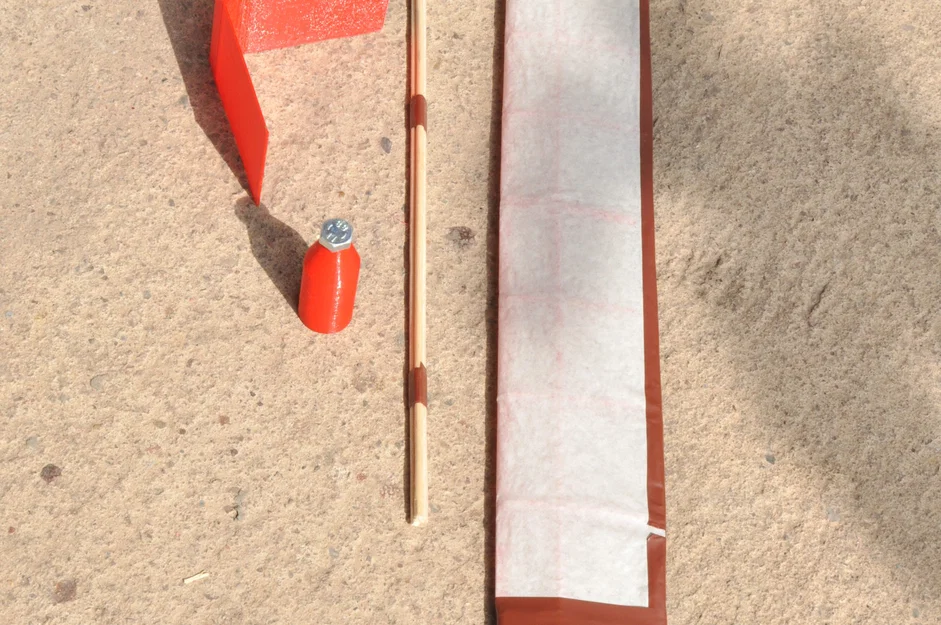 Glider V-5: Máy bay giấy bay tay với cánh bọc giấy - Image 18