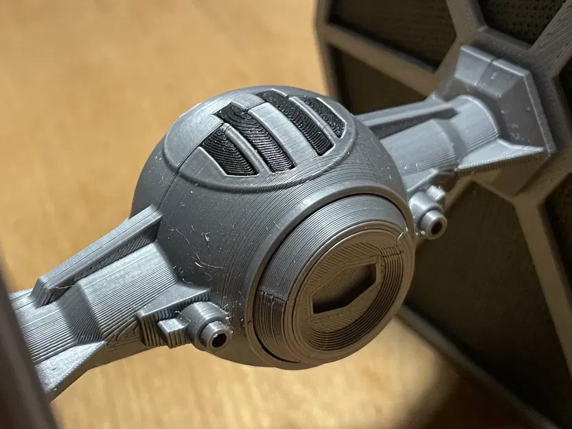 Mô hình Tie Fighter Star Wars in 3D cho người hâm mộ - Image 4