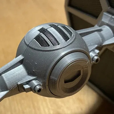 Mô hình Tie Fighter Star Wars in 3D cho người hâm mộ