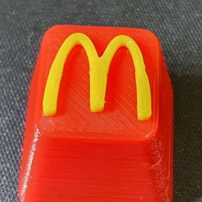Nắp phím McDonald's in màu Đỏ và Vàng