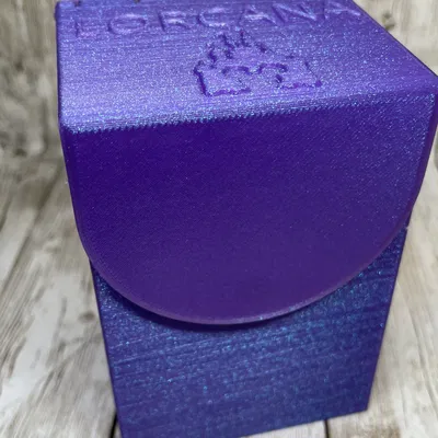 Hộp đựng bài Lorcana có bản lề và nam châm