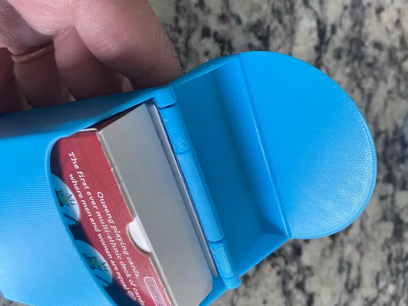 Hộp bài có bản lề - Button Shy, MTG - Image 4