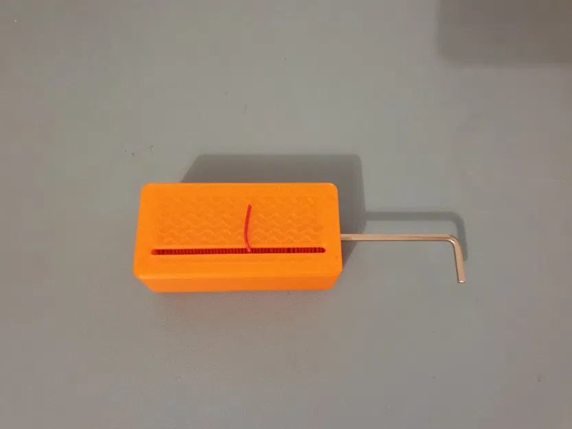 Thùng chứa dây Gridfinity 2x1x4 cho dây 10M - Image 4