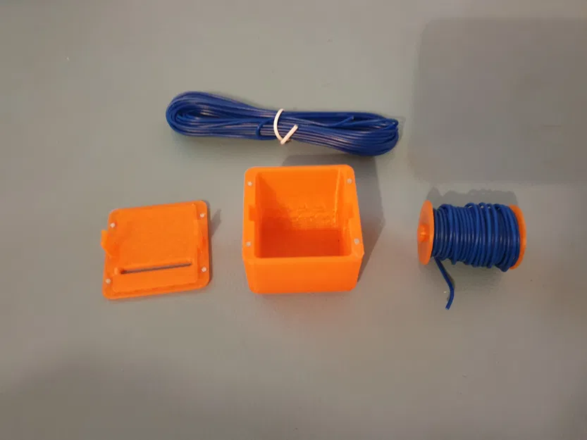 Thùng đựng dây Gridfinity 1x1x4 cho dây 5M - Image 5