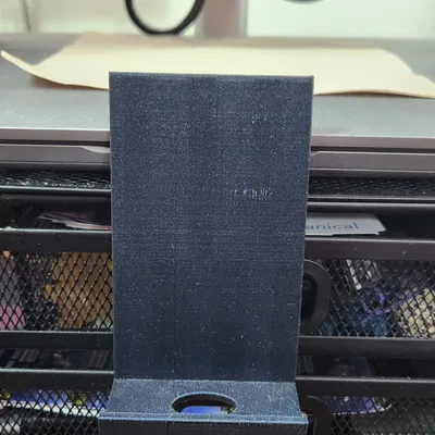 Giá đỡ điện thoại cho Samsung z flip 4 trên màn hình văn phòng