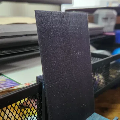 Giá đỡ điện thoại cho Samsung z flip 4 trên màn hình văn phòng