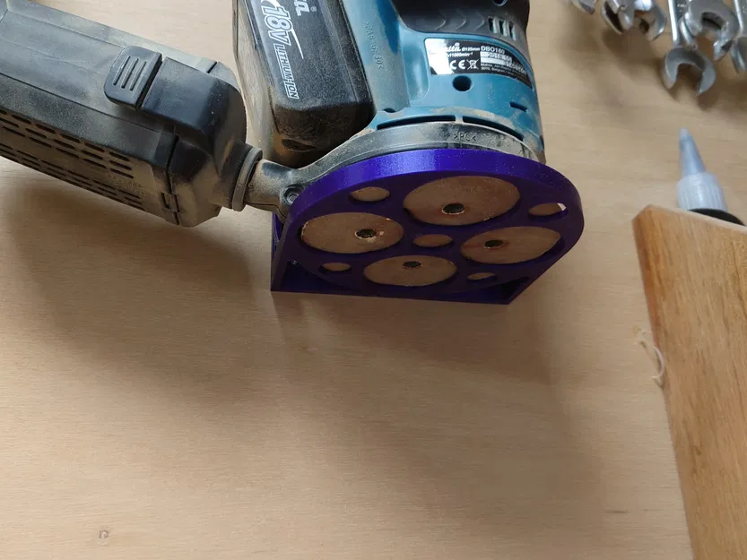 Giá đỡ treo tường cho máy chà nhám Ø125mm - Image 3