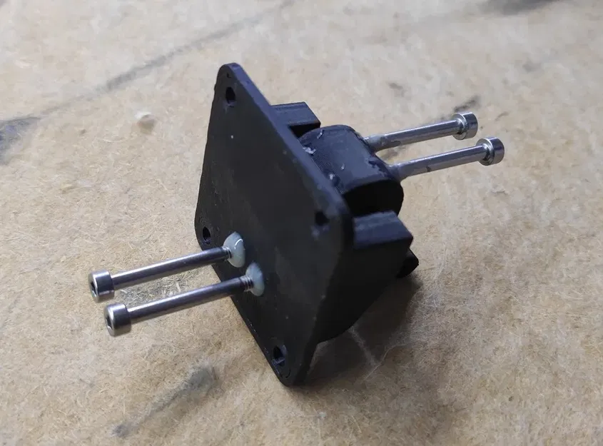 Cái kẹp panel phía sau ghế trước Audi A4 B6 - Image 5