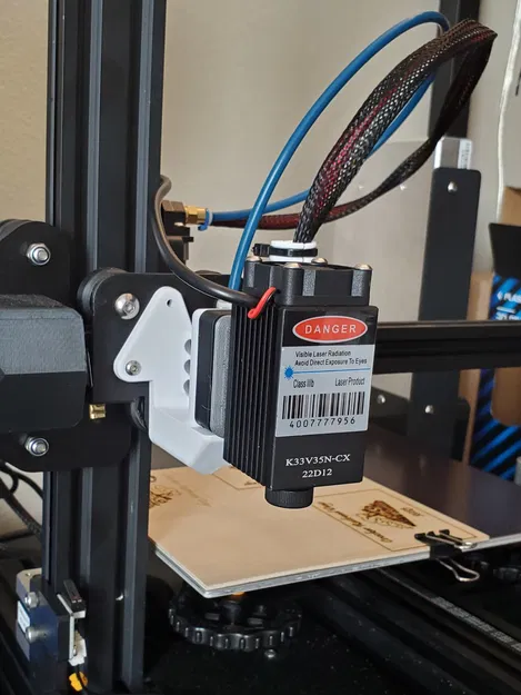 Giá đỡ laser cho mô-đun Creality Laser và quạt Red Squirrel - Image 1